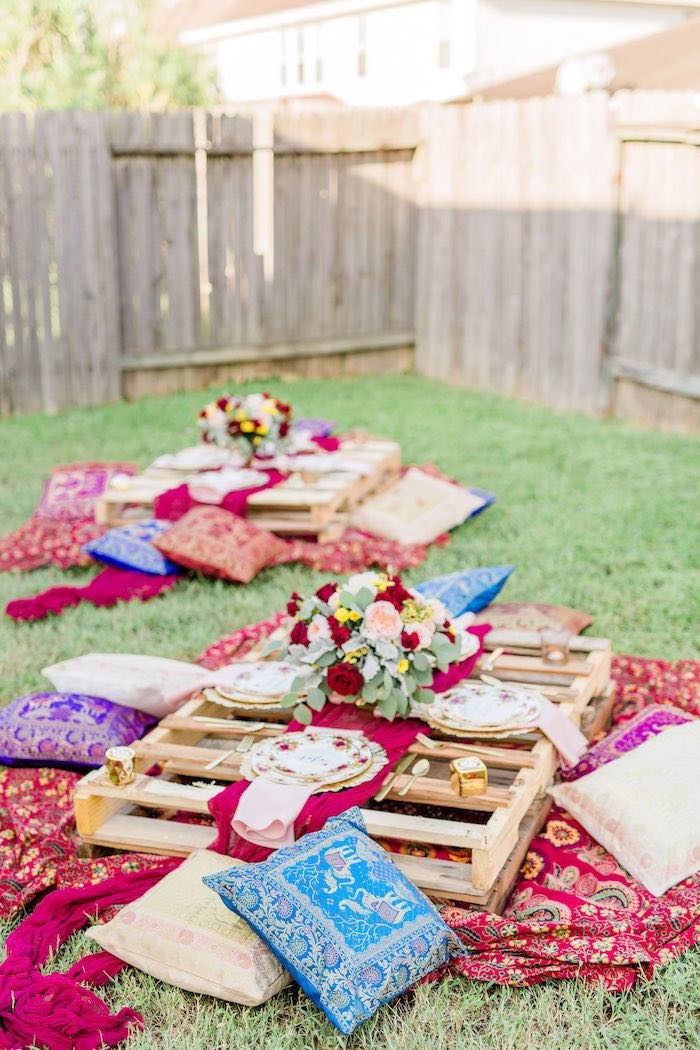 Kara's Party Ideas Boho Chic Friendsgiving Party Kara's