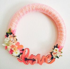 Beautiful Valentines Day Wreath Decor Ideas 03