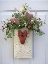Beautiful Valentines Day Wreath Decor Ideas 21