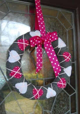 Beautiful Valentines Day Wreath Decor Ideas 25