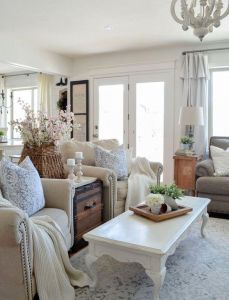 Cute Shabby Chic Home Decoration Ideas That You Can Try 38